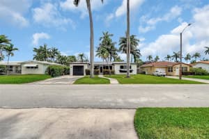 1319 Buchanan St, Hollywood, FL 33019, Sold 11/15/25