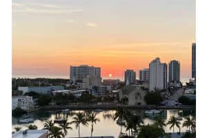 6900 Bay Dr APT 10D, Miami Beach, FL 33141, - MLS#A11813574
