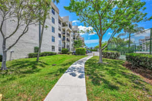 6195 Rock Island Rd APT 215, Tamarac, FL 33319, - MLS#A11813601