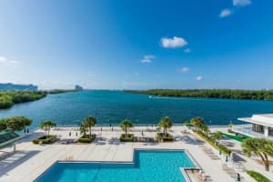 300 Bayview Dr, Sunny Isles Beach, FL 33160, Sold 07/16/25