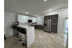 2627 W 69th Ter Hialeah, FL 33016 - MLS#A11813692