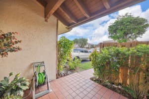 1456 SW 134th Pl, Miami, FL 33184, Sold 11/07/25