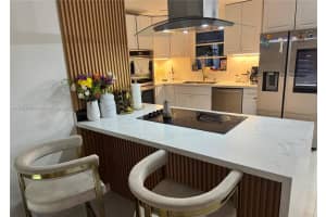 411 Sw 10th Terrace, Hallandale Beach