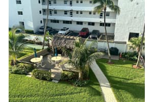 1750 S Ocean Blvd 304e Lauderdale By The Sea, FL 33062 - MLS#A11813742
