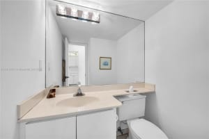 8900 Washington St APT 411, Pembroke Pines, FL 33025, - MLS#A11813747