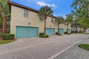 4284 Cascada Cir, Hollywood, FL 33024, - MLS#A11813773