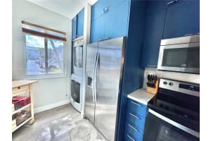 120 SW 109th Ave, Miami, FL 33174, Sold 07/17/25