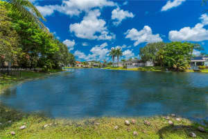 2845 Garden Dr, Hollywood, FL 33026, - MLS#A11813783