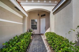 6569 Jog Estates Ln Boynton Beach, FL 33437 - MLS#A11813785