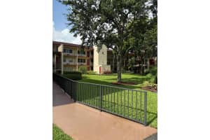 13300 Sw 1st St 109o, Pembroke Pines