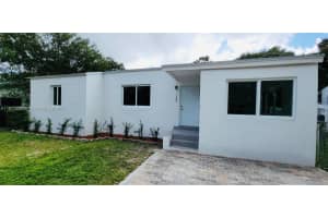 1380 Nw 39th St, Miami