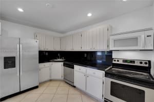 2750 NE 183rd St APT 312, Aventura, FL 33160, - MLS#A11813834