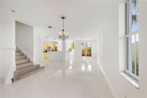 7411 NW 114th Ct, Medley, FL 33178, Sold 07/24/25