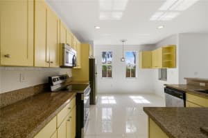 7411 NW 114th Ct, Medley, FL 33178, Sold 07/24/25