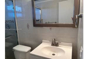 5050 Bayview Dr, Fort Lauderdale, FL 33308, Sold 07/21/25