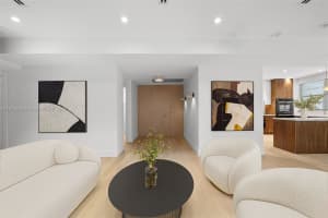 5255 Collins Ave 2j Miami Beach, FL 33140 - MLS#A11813856