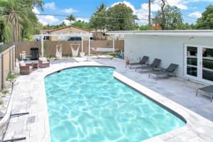 1013 S 24th Ave, Hollywood, FL 33020, Sold 10/01/25