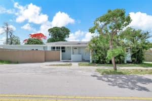 1013 S 24th Ave, Hollywood, FL 33020, Sold 10/01/25