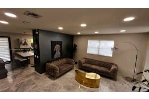 10435 Nw 79th Ter Doral, FL 33178 - MLS#A11813871