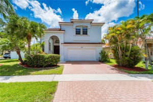 1020 NW 184th Terrace, Pembroke Pines, FL 33029, Sold 08/04/25