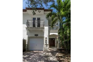 3035 Ohio St 3035, Miami