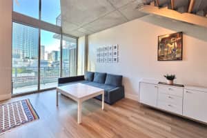 690 SW 1st Ct APT 1006, Miami, FL 33130, - MLS#A11813939