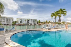 1185 Marseille Dr 205, Miami Beach