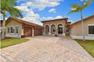 19686 Sw 130th Ave Rd Miami, FL 33177 - MLS#A11813987