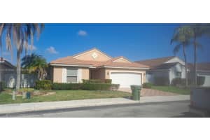 520 Nw 166th Ave, Pembroke Pines