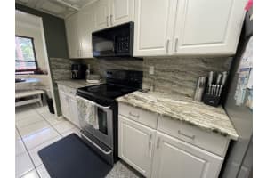 7401 Nw 16th St 307, Plantation