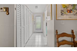 2801 Somerset Dr APT 201, Lauderdale Lakes, FL 33311, - MLS#A11814160