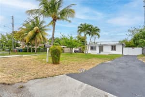 6044 Sw 37th St, Miramar