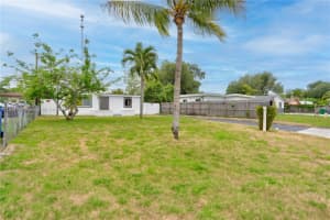 6044 Sw 37th St Miramar, FL 33023 - MLS#A11814170