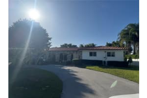 220 Nw 130th Ave, Miami