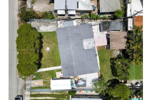 11240 SW 47th St, Miami, FL 33165, Sold 08/27/25