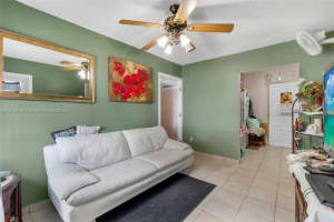 11240 SW 47th St, Miami, FL 33165, Sold 08/27/25