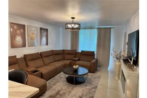 7100 NW 17th St APT 404, Plantation, FL 33313, Sold 07/31/25