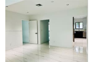 1155 102nd St #9, Bay Harbor Islands, FL 33154, - MLS#A11814364