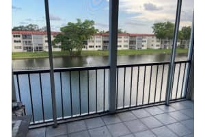 361 S Hollybrook Dr 310, Pembroke Pines