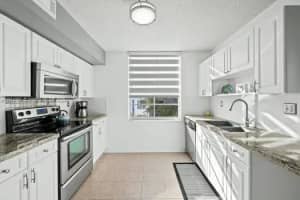 520 SE 5 Ave APT 2404, Fort Lauderdale, FL 33301, - MLS#A11814391