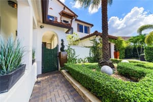 3291 NW 82nd Way, Pembroke Pines, FL 33024, - MLS#A11814418