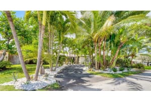 5451 Ne 22nd Ave Fort Lauderdale, FL 33308 - MLS#A11814473