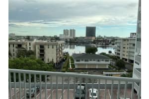 137 Golden Isles Dr APT 611, Hallandale Beach, FL 33009, - MLS#A11814509