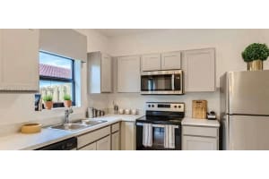 322 NE 1st Ave, Florida City, FL 33034, - MLS#A11814554