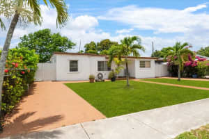 334 W 36th Ter, Hialeah