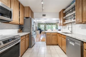 680 Tennis Club Dr 110, Fort Lauderdale