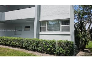 8380 Sands Point Blvd J110 Tamarac, FL 33321 - MLS#A11814579