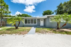 9221 Sw 167th Ter, Palmetto Bay