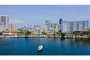 120 Golden Isles Dr APT 33B, Hallandale Beach, FL 33009, - MLS#A11814731