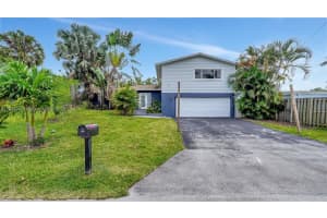 2700 Sw 34th Ave, Fort Lauderdale